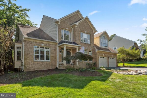 $925,000
