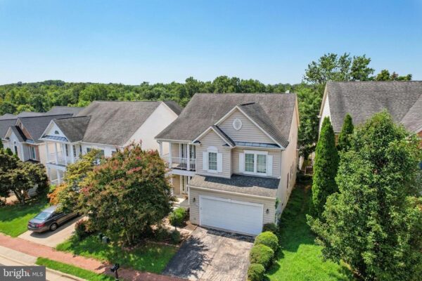 $885,000